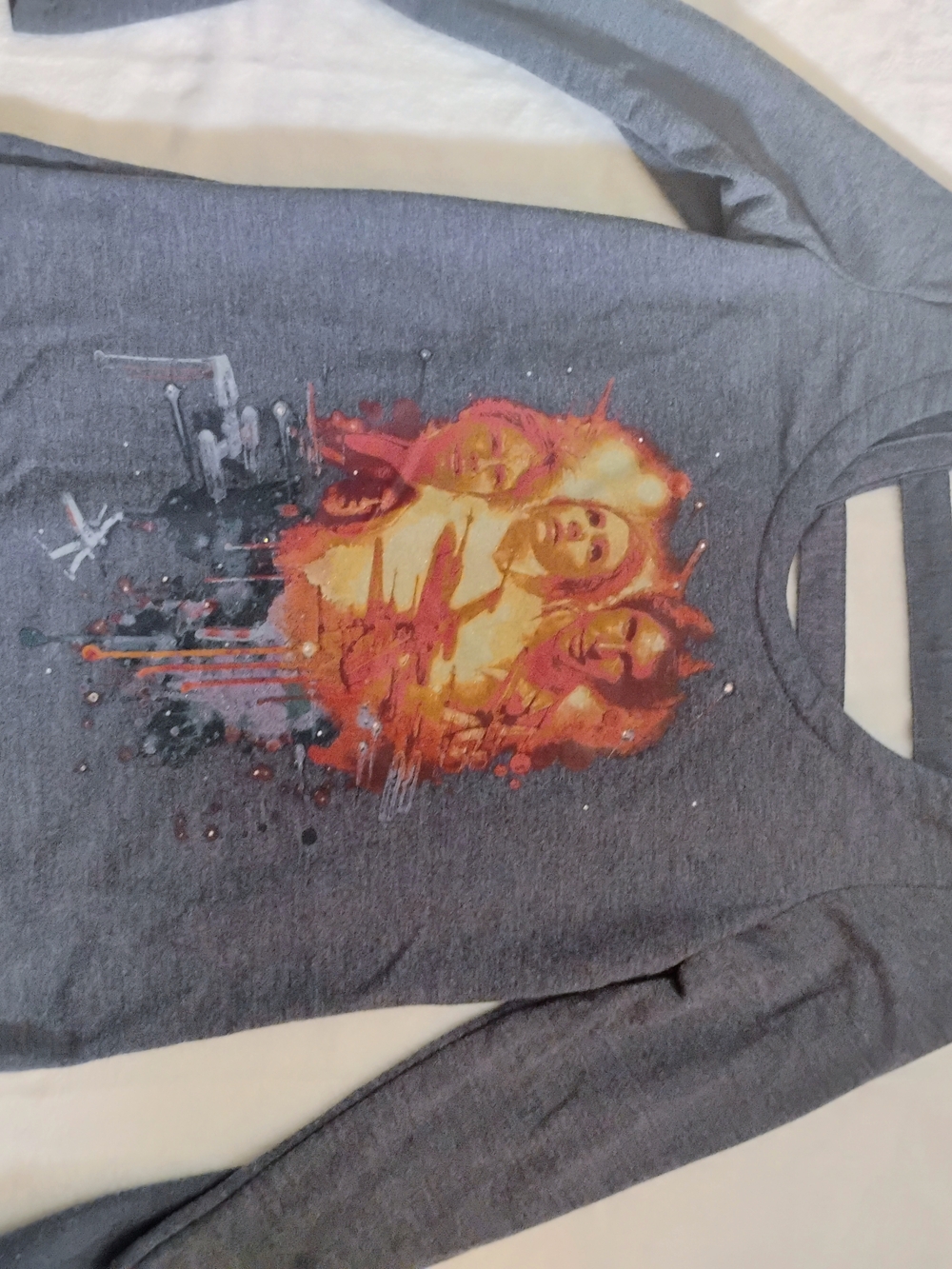 Rock & Republic Gray Long Sleeve Tee with Orange & Yellow Graphic